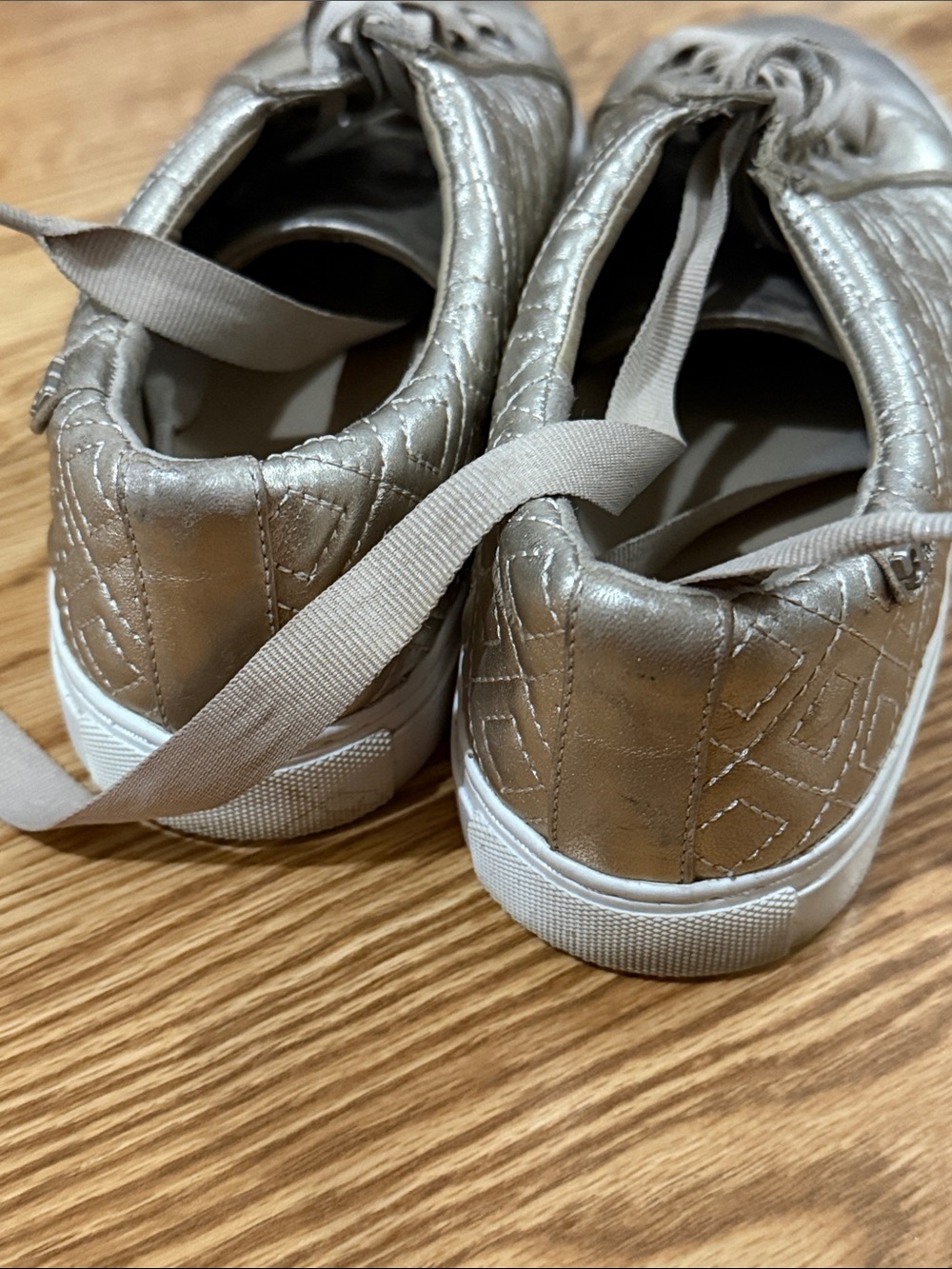 Tory Burch Quilted Metallic Gold Low-Top Sneakers - Picture 8 of 9